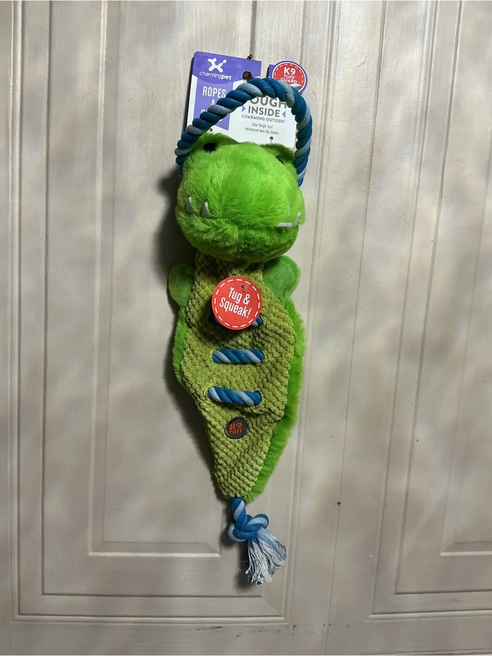 Outward Hound 20 ”Ropiez Silly Alligator  K9 Dog Toy w/Squeaker/Rope & Tag Fun N